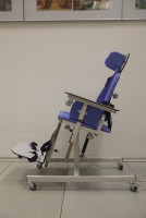 Учебное место учащегося с нарушением ОДА (р. гр. 0,90-1,15 м, столешница из пластика) - fgospostavki.ru - Омск